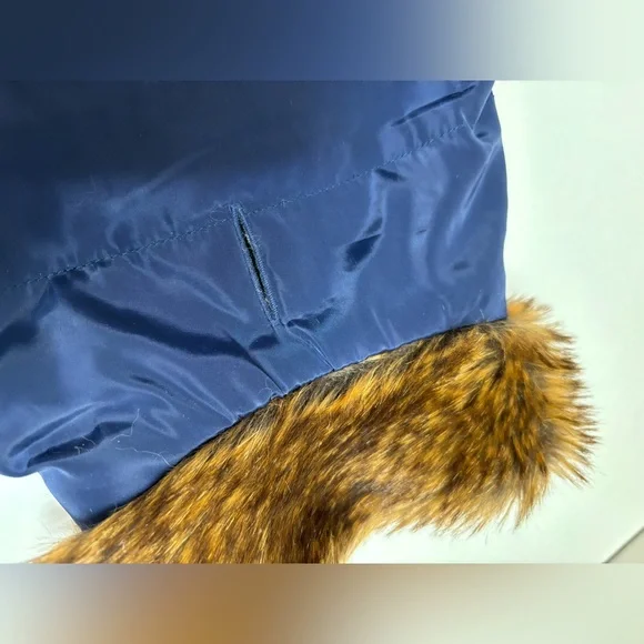 Dog puffer jacket with fur collar navy blue with brown faux fur,‎ size M medium - Picture 7 of 12